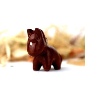Ceramiczny konik - zawieszka - Kasztanowaty koń z gwiazdką